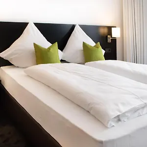 Nhi By Wmm Neuhaus am Inn